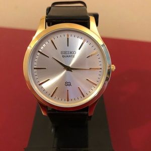 Seiko 42mm Quartz Watch